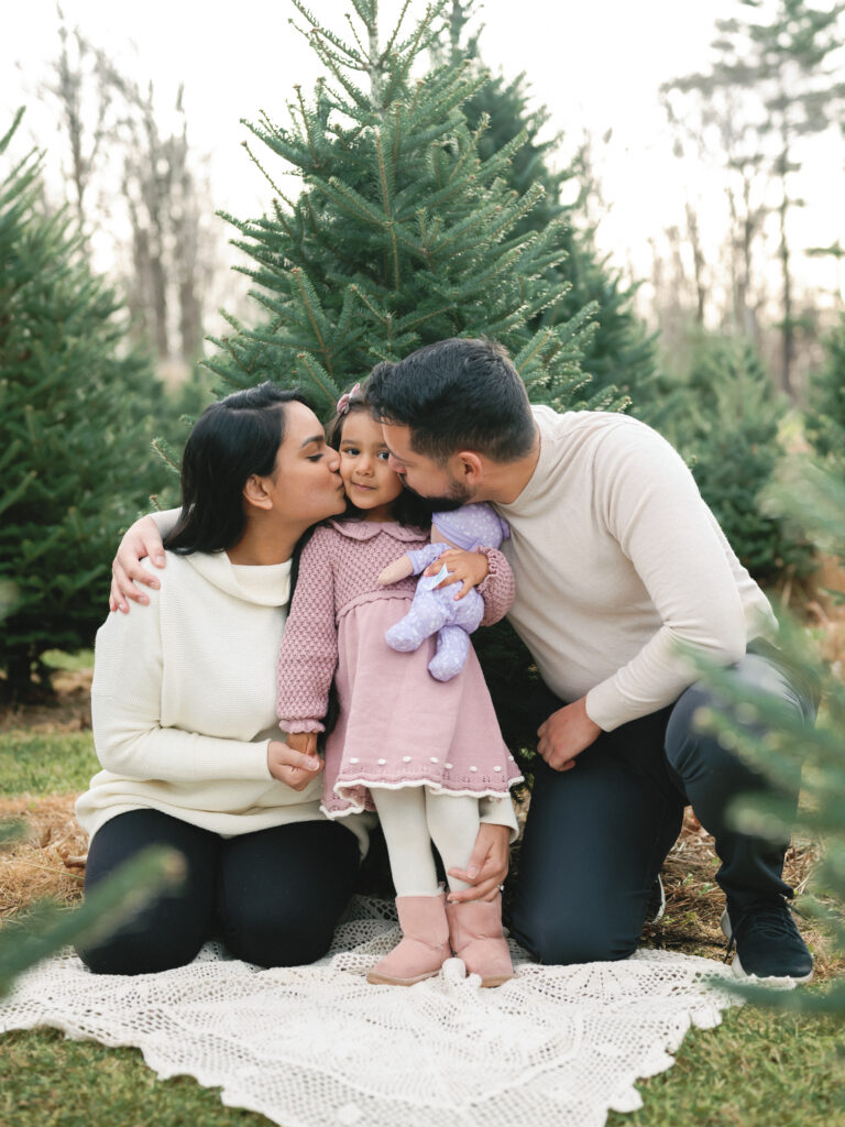 Family Photos at Cedar Hill Christmas Tree Farm