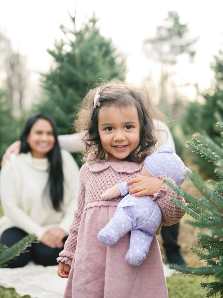 Family Photos at Cedar Hill Tree Farm