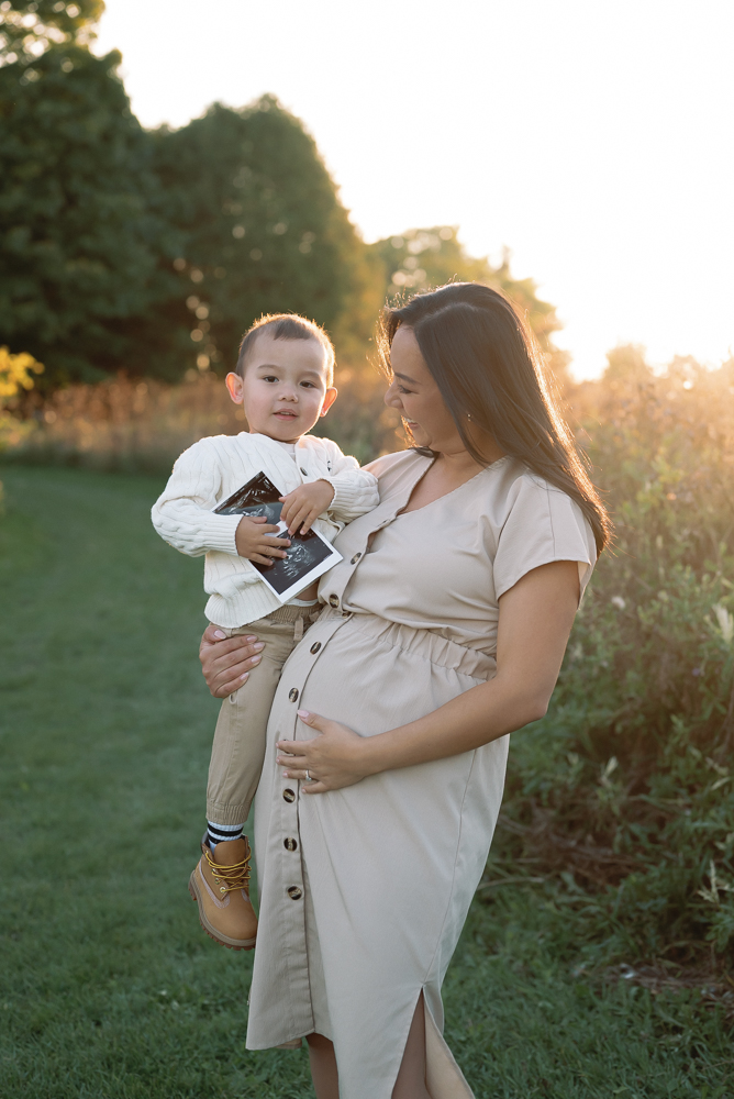 ottawa maternity photographer