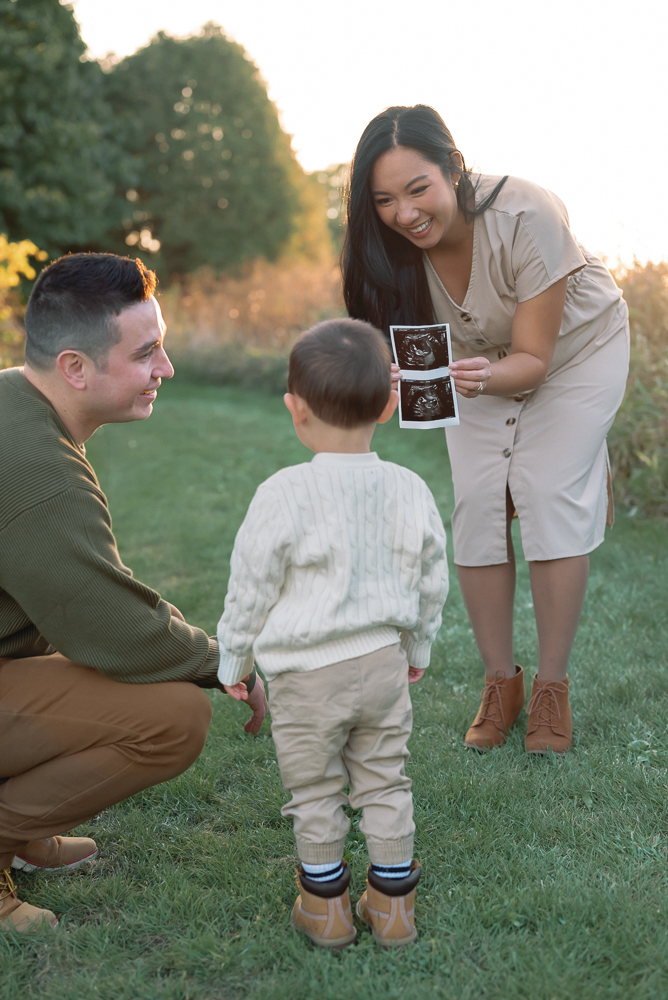 ottawa maternity photographer